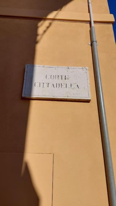 Sui Tetti Di Valeggio -