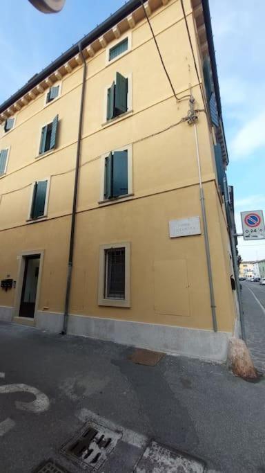 Sui Tetti Di Valeggio - Apartment